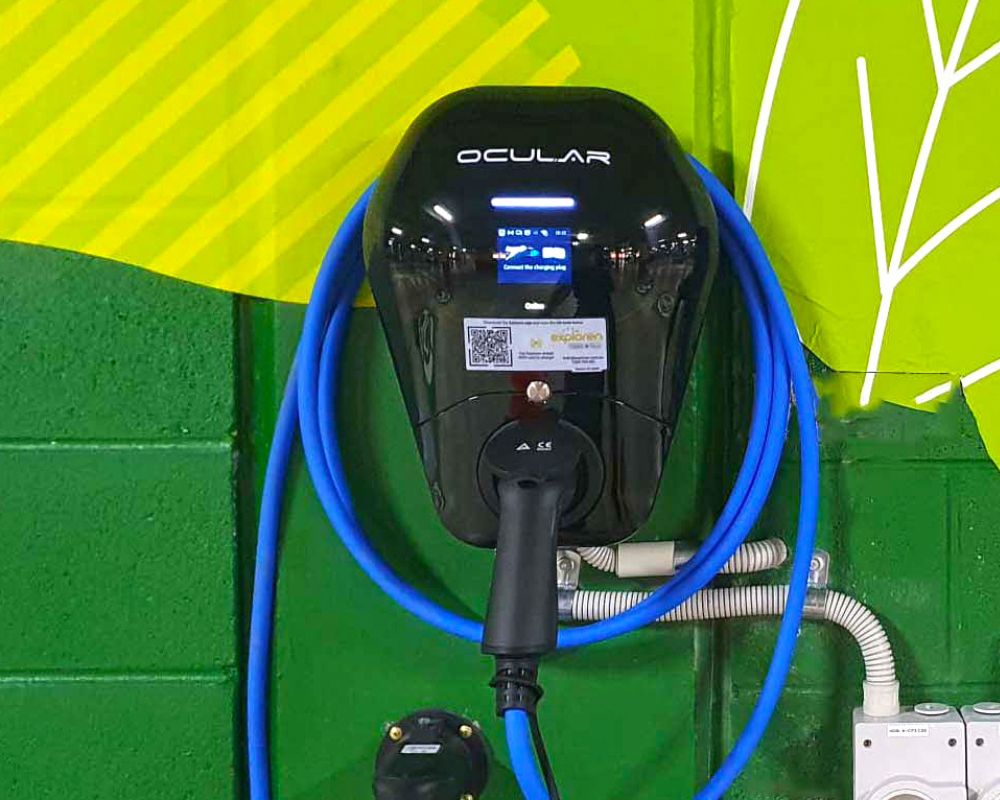 Ocular Iq Wallbox Smart Charger