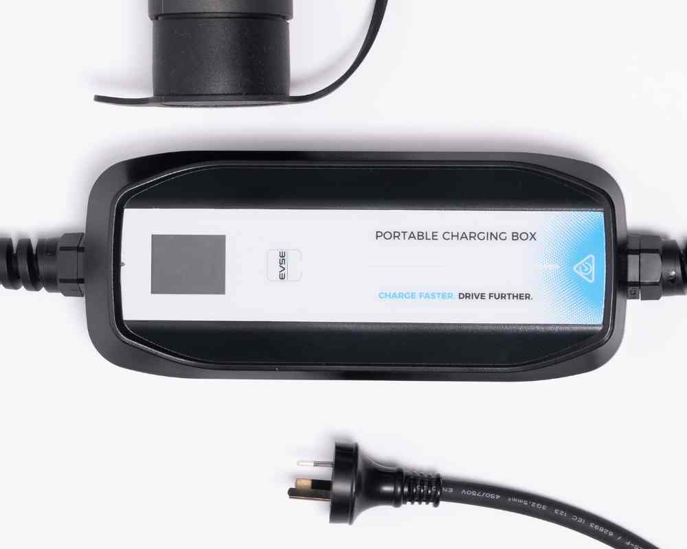 Type 2 Portable Charger 10 Amp 1000x 800